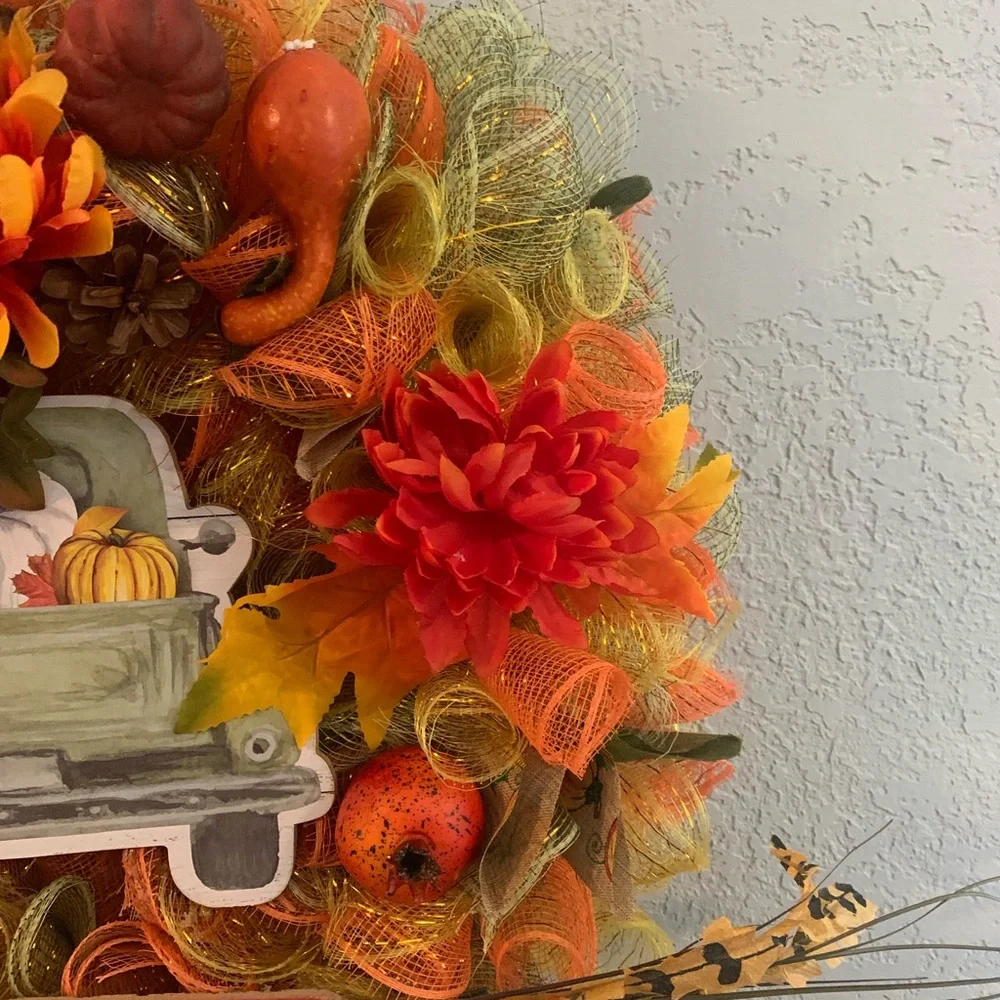 Fall wreath Handmade - Picture 5 of 5